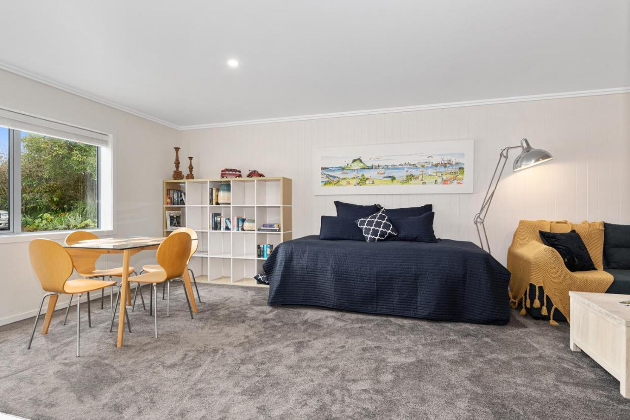 River Rest - Ruakaka Holiday Home Esterno foto
